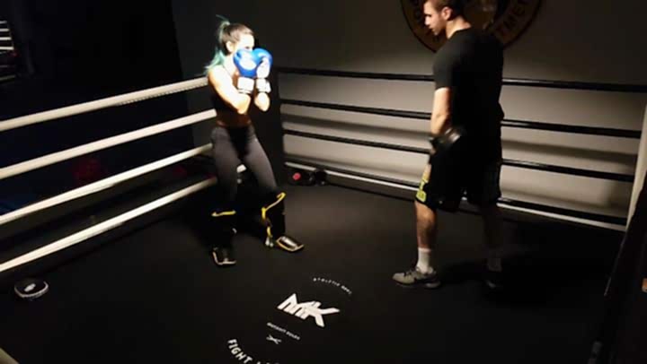 Flowpilates Kickboks Dersleri